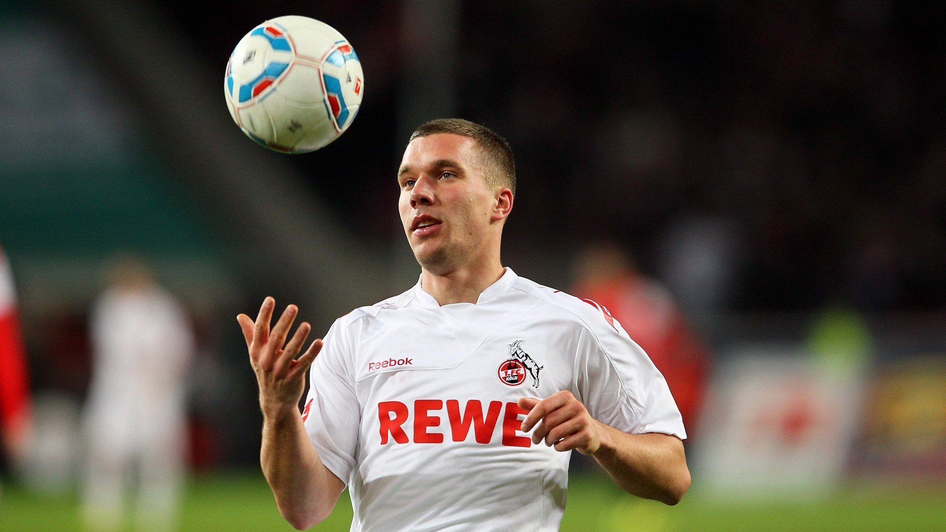 拼尽全力赢得属于中国的荣耀，拼尽全力取得胜利